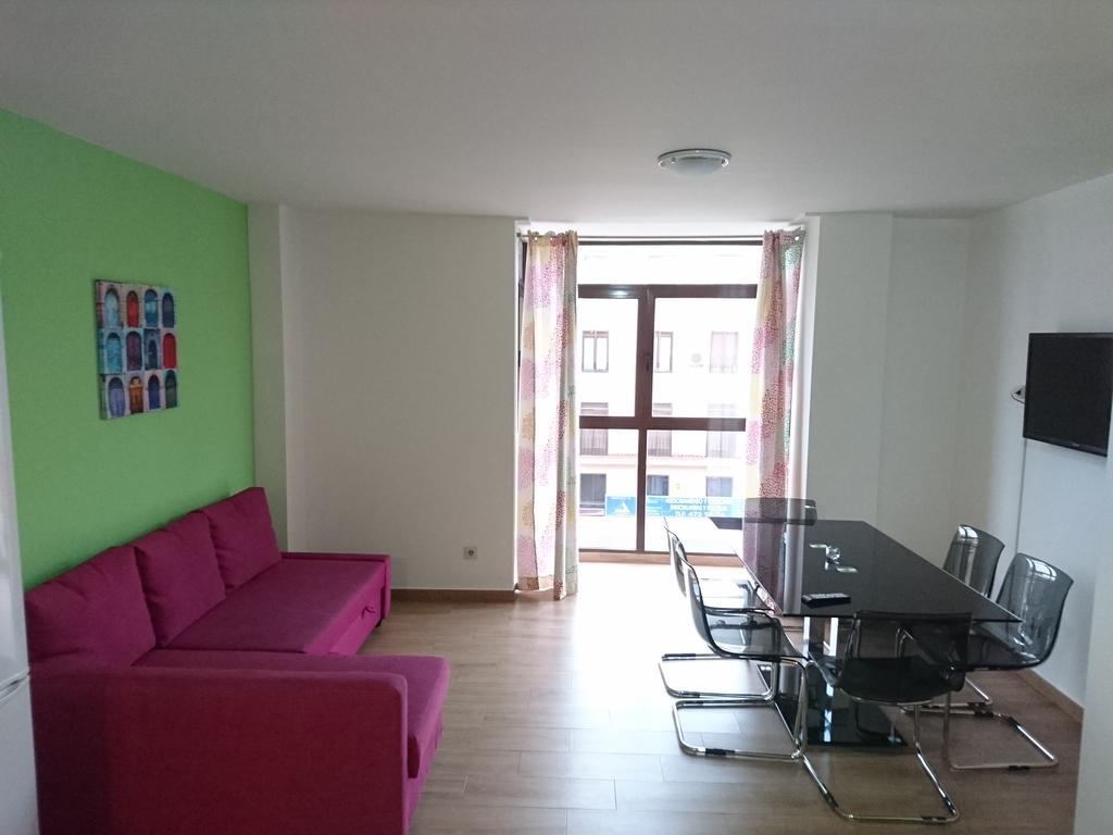 Cinque Terre Apartments Madrid Bagian luar foto