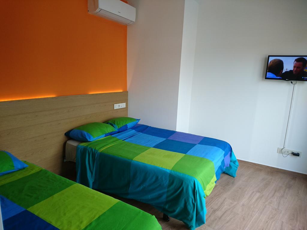 Cinque Terre Apartments Madrid Bagian luar foto